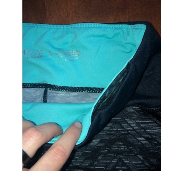 Capri Workout Tights🏋🏼♀️ - Picture 6 of 7